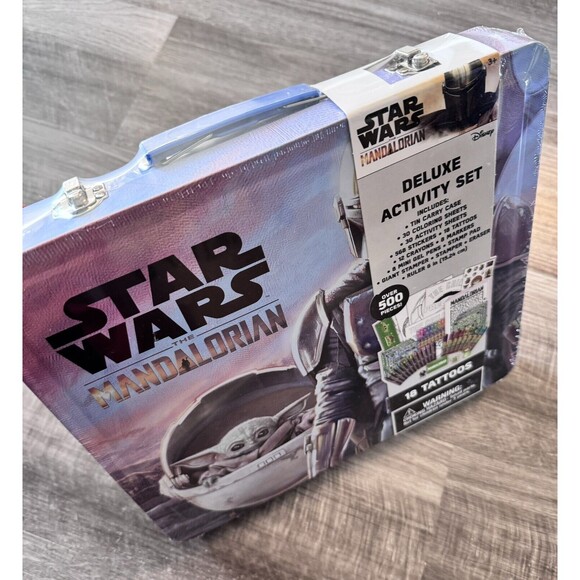 Star Wars The Mandalorian Deluxe Activity Set In Metal Carry Case, 500+ Pieces - Picture 6 of 7